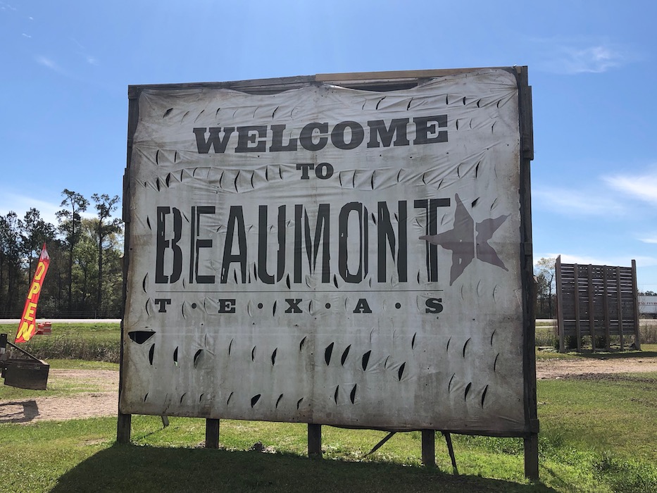 Welcome to Beaumont sign